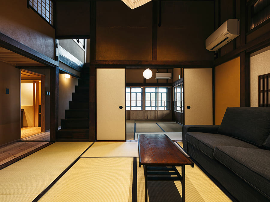 JR田主丸駅 + 駅舎内カフェ「KAPATERIA / カパテリア」 おすすめ宿泊施設 みなも image2